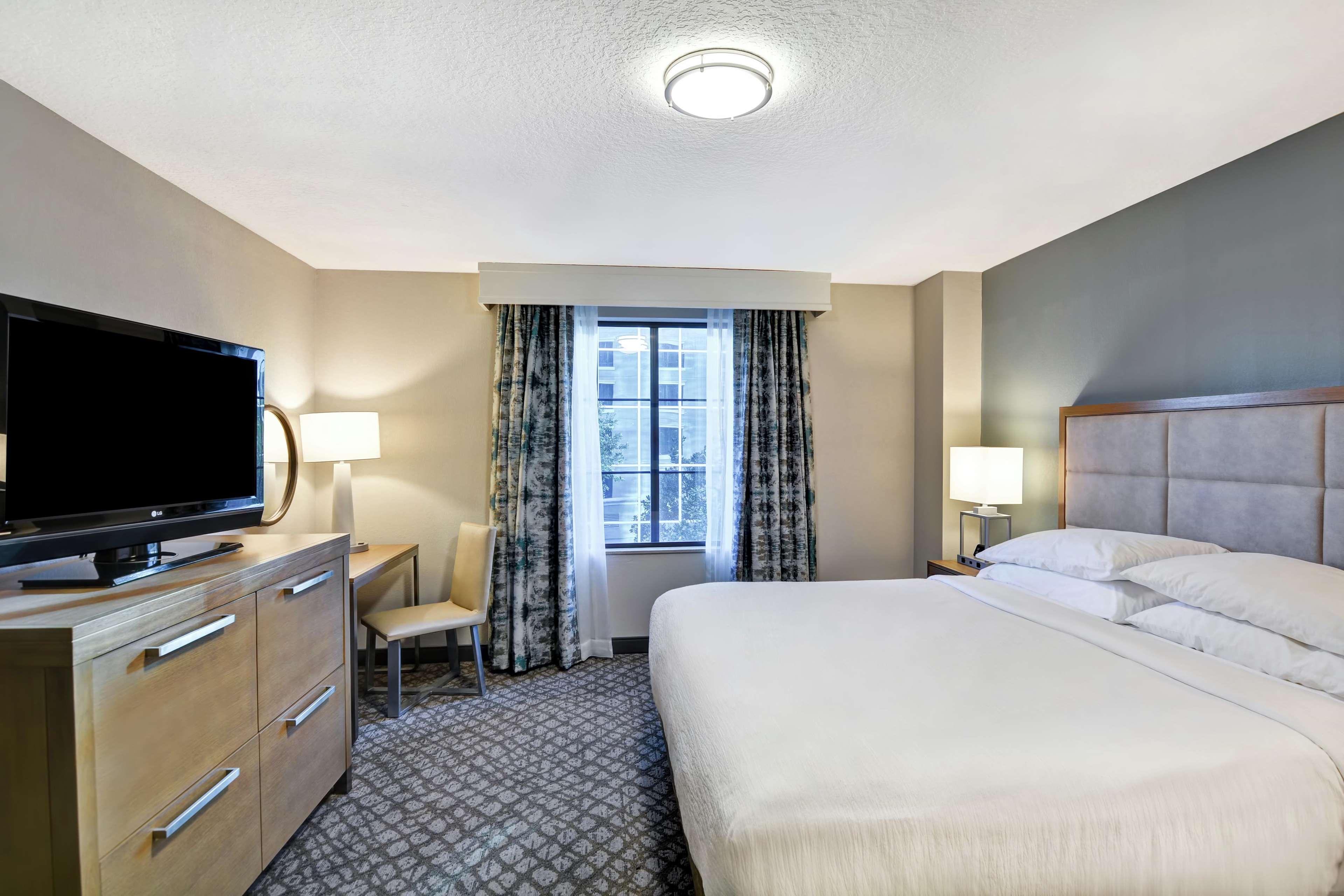 เอ็มบาสซี่ สวีทส์ โฮเต็ล ออแลนโด้ ดาว์นทาว์น Hotel ออร์ลันโด ภายนอก รูปภาพ