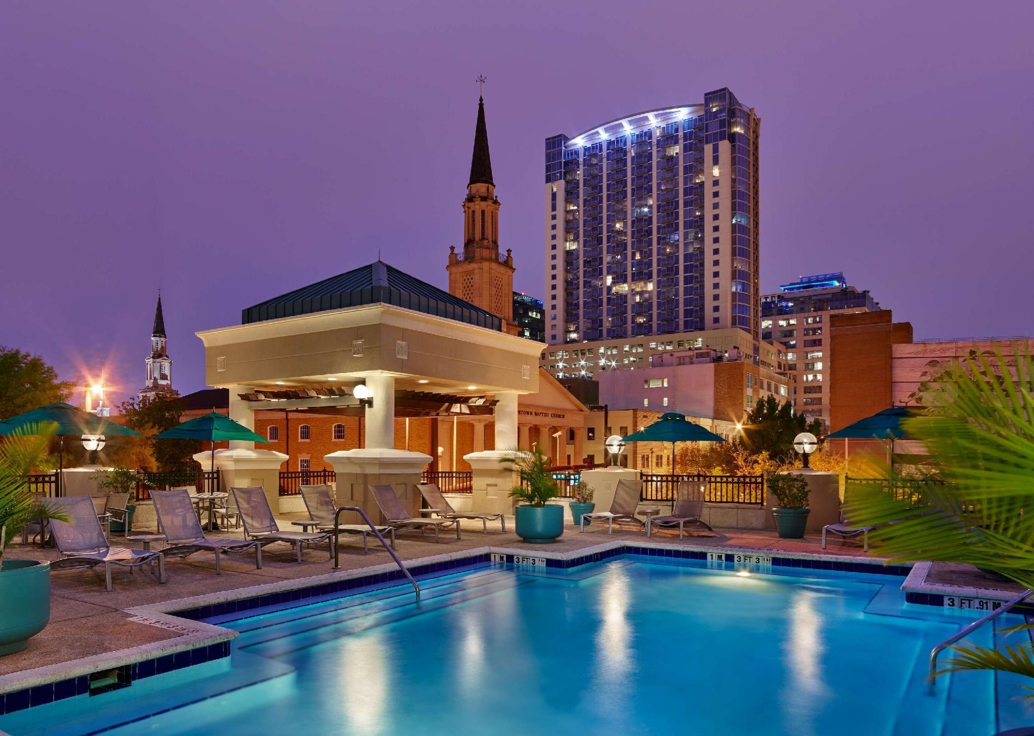 เอ็มบาสซี่ สวีทส์ โฮเต็ล ออแลนโด้ ดาว์นทาว์น Hotel ออร์ลันโด ภายนอก รูปภาพ