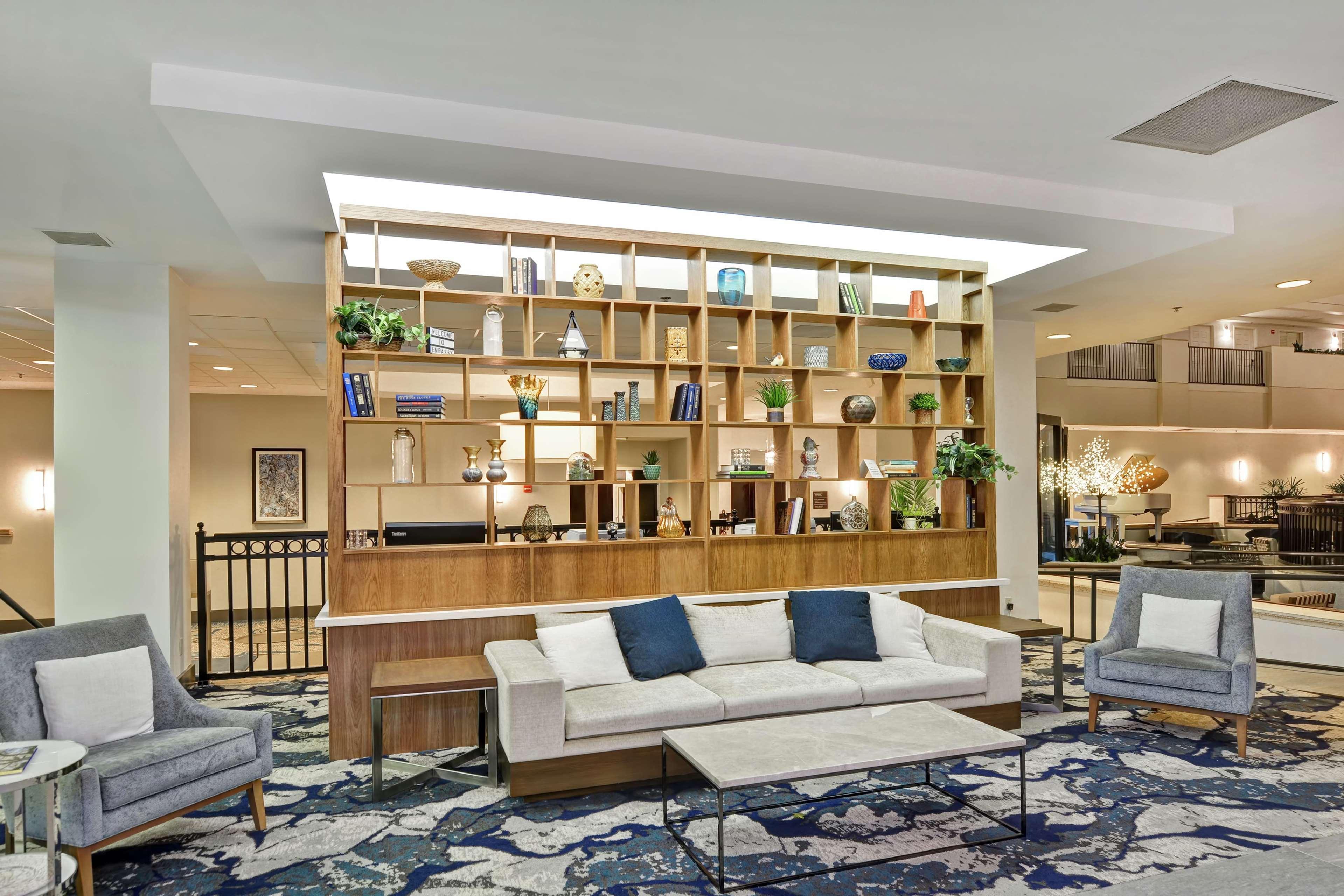 เอ็มบาสซี่ สวีทส์ โฮเต็ล ออแลนโด้ ดาว์นทาว์น Hotel ออร์ลันโด ภายนอก รูปภาพ