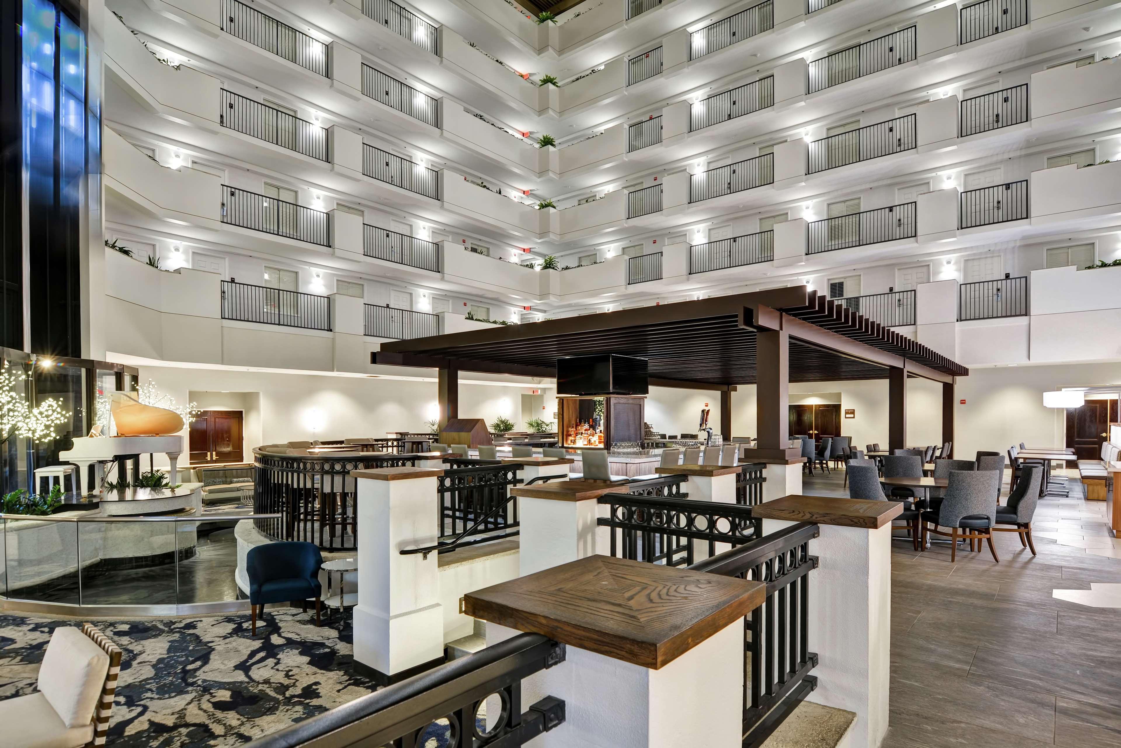 เอ็มบาสซี่ สวีทส์ โฮเต็ล ออแลนโด้ ดาว์นทาว์น Hotel ออร์ลันโด ภายนอก รูปภาพ