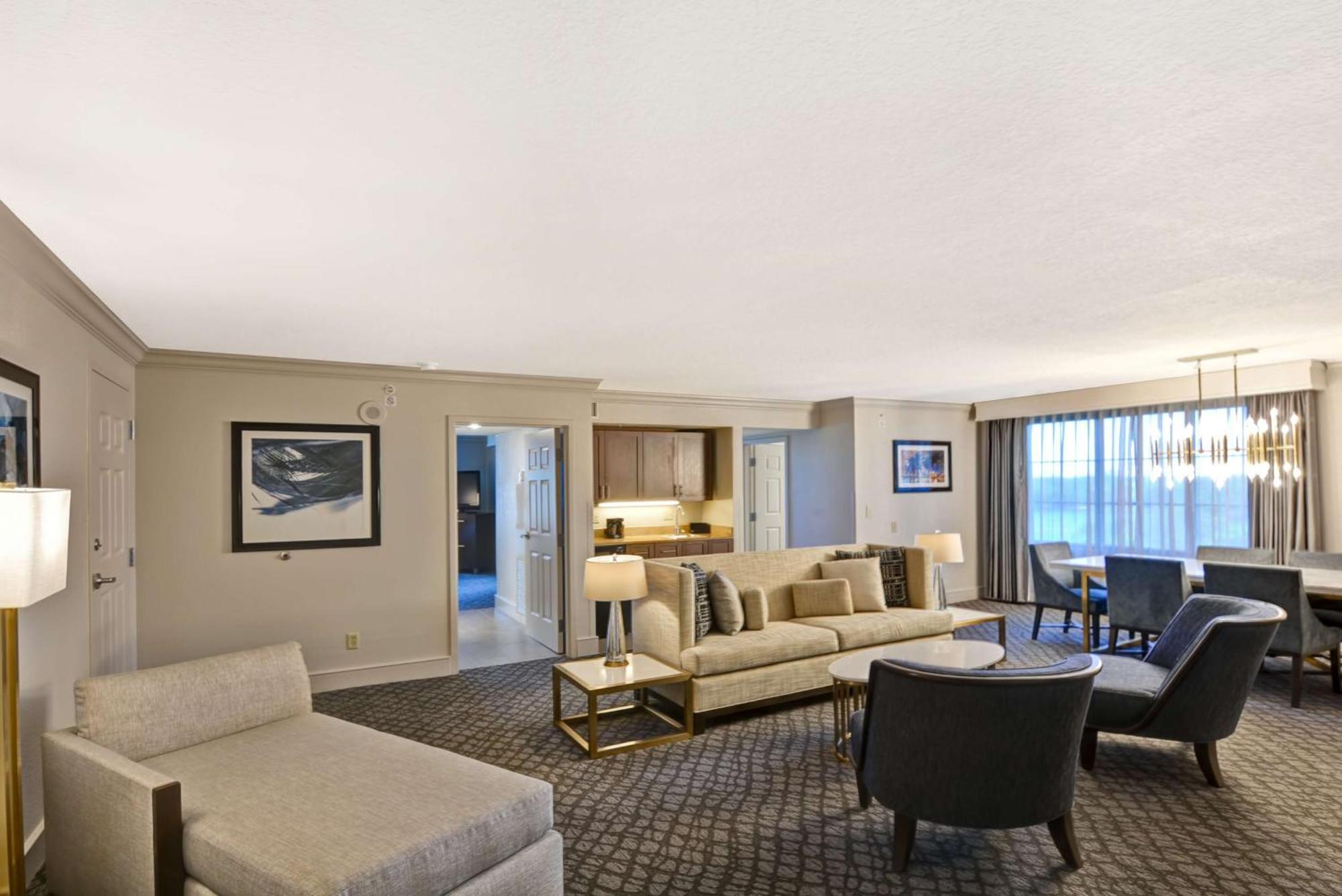 เอ็มบาสซี่ สวีทส์ โฮเต็ล ออแลนโด้ ดาว์นทาว์น Hotel ออร์ลันโด ภายนอก รูปภาพ