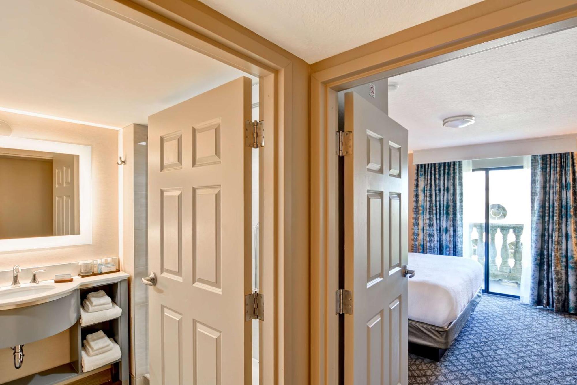 เอ็มบาสซี่ สวีทส์ โฮเต็ล ออแลนโด้ ดาว์นทาว์น Hotel ออร์ลันโด ภายนอก รูปภาพ