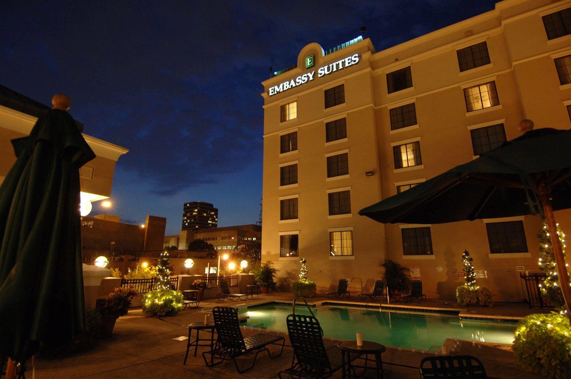 เอ็มบาสซี่ สวีทส์ โฮเต็ล ออแลนโด้ ดาว์นทาว์น Hotel ออร์ลันโด ภายนอก รูปภาพ